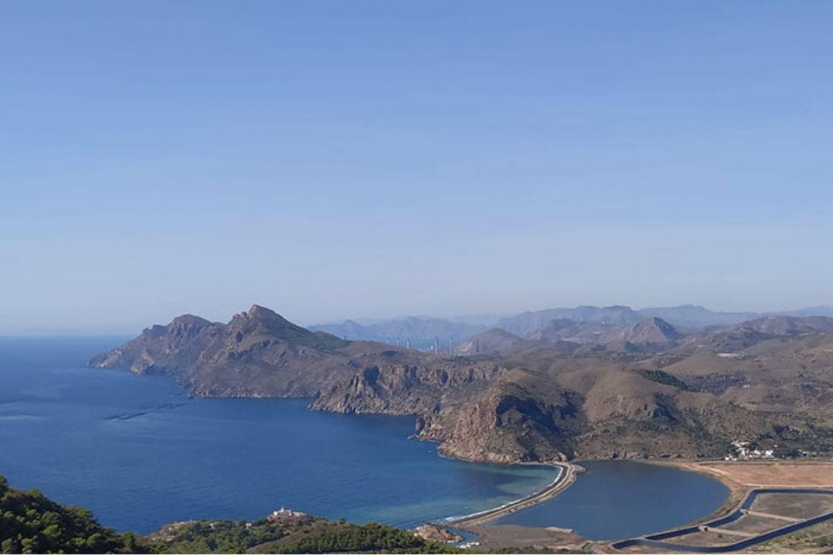 Vista de la bahía de Portman desde el Monte de las Cenizas