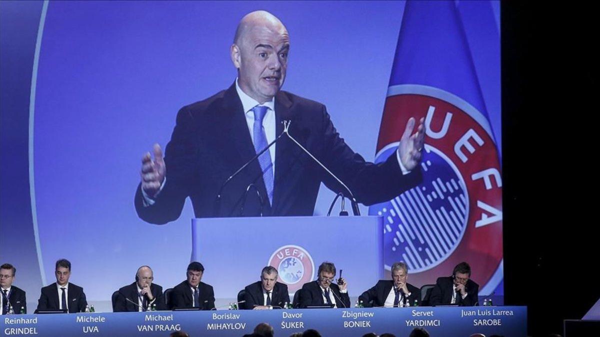 Infantino, presidente de la FIFA, en el 43º Congreso Ordinario de la UEFA