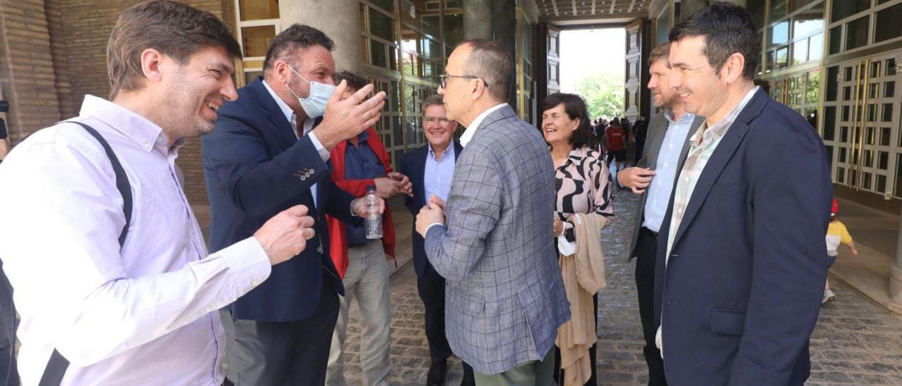 Los alcaldes y representantes empresariales del Pirineo llevan semanas apoyando la unidad en Aragón.