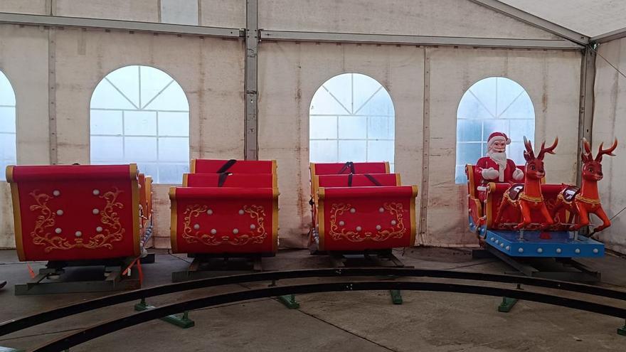 Atracciones infantiles en la plaza Esther Pita