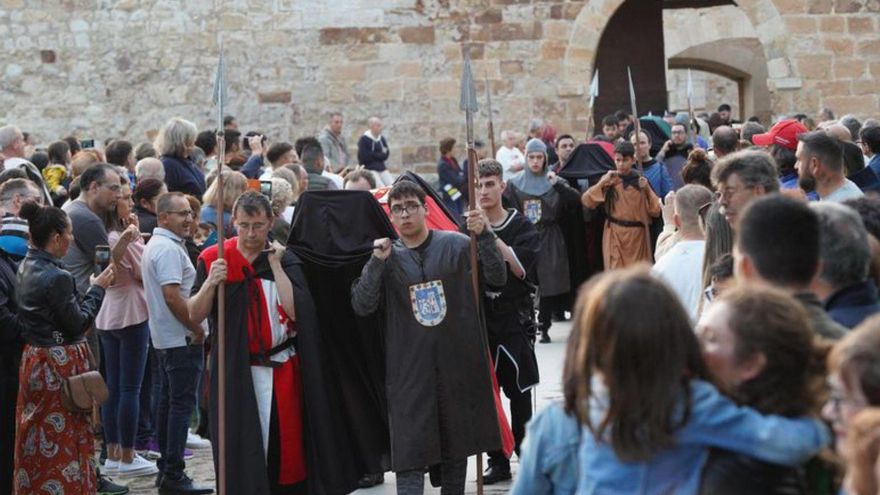 Zamora llora a los hijos de Arias Gonzalo