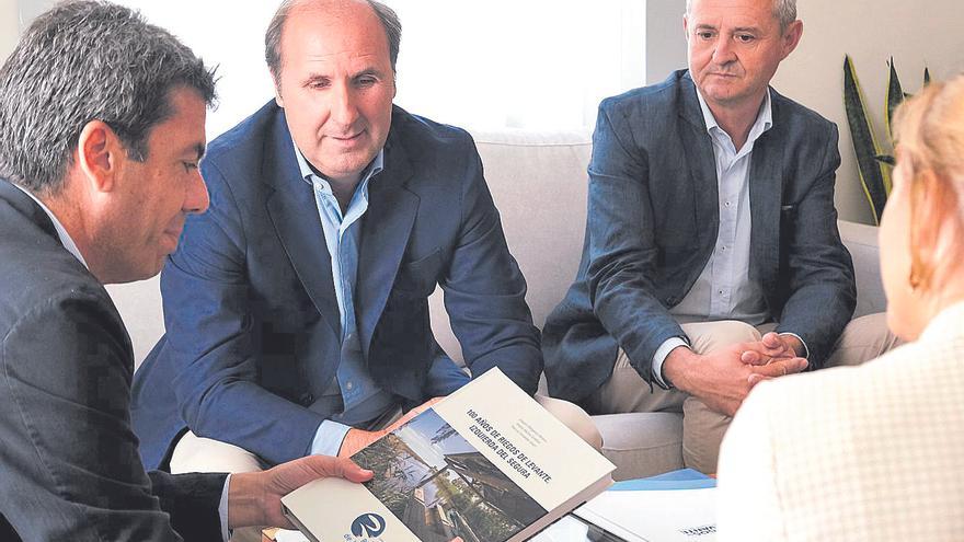 Riegos de Levante pide a la CHS 15 hectómetros anuales más de la futura ampliación de la desaladora de Torrevieja