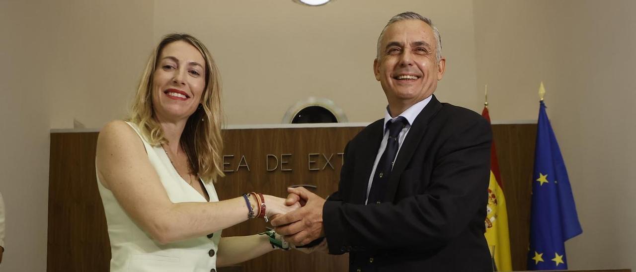 VÍDEO | PP y Vox llegan a un acuerdo para formar gobierno en Extremadura