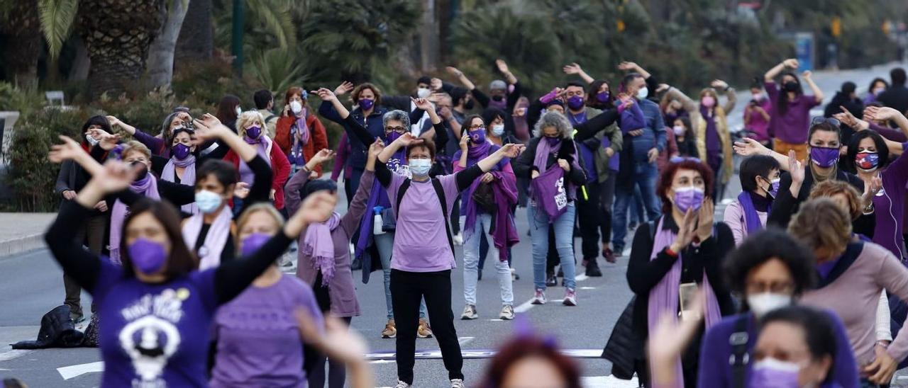 Manifestación con motivo del Día Internacional de la Mujer. Las marchas por los derechos de las mujeres regresan hoy tras el parón por la pandemia.