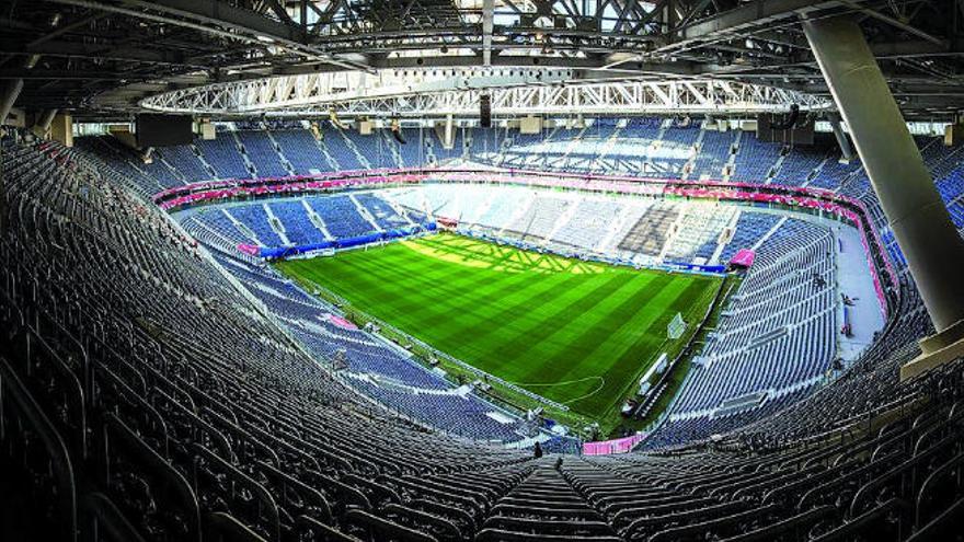 Imagen del estadio San Petesburgo Arena, donde hoy arranca la Copa de las Confederaciones.