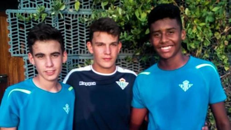 Los calamonteños Marcos Fuentes y Juanma Rubio, a prueba con el Betis