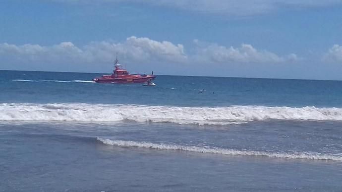 Fallece un bañista en Playa del Inglés