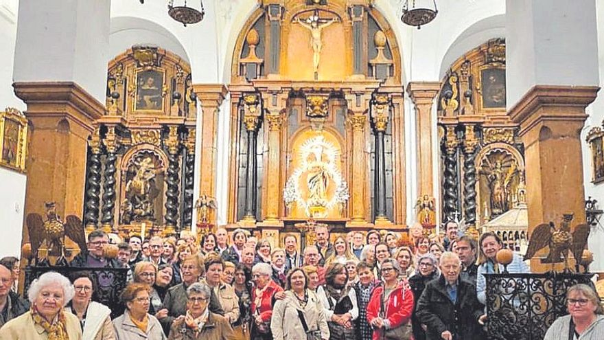 La torre de la Asunción de Cabra cumple 300 años y el retablo de la parroquia, 350