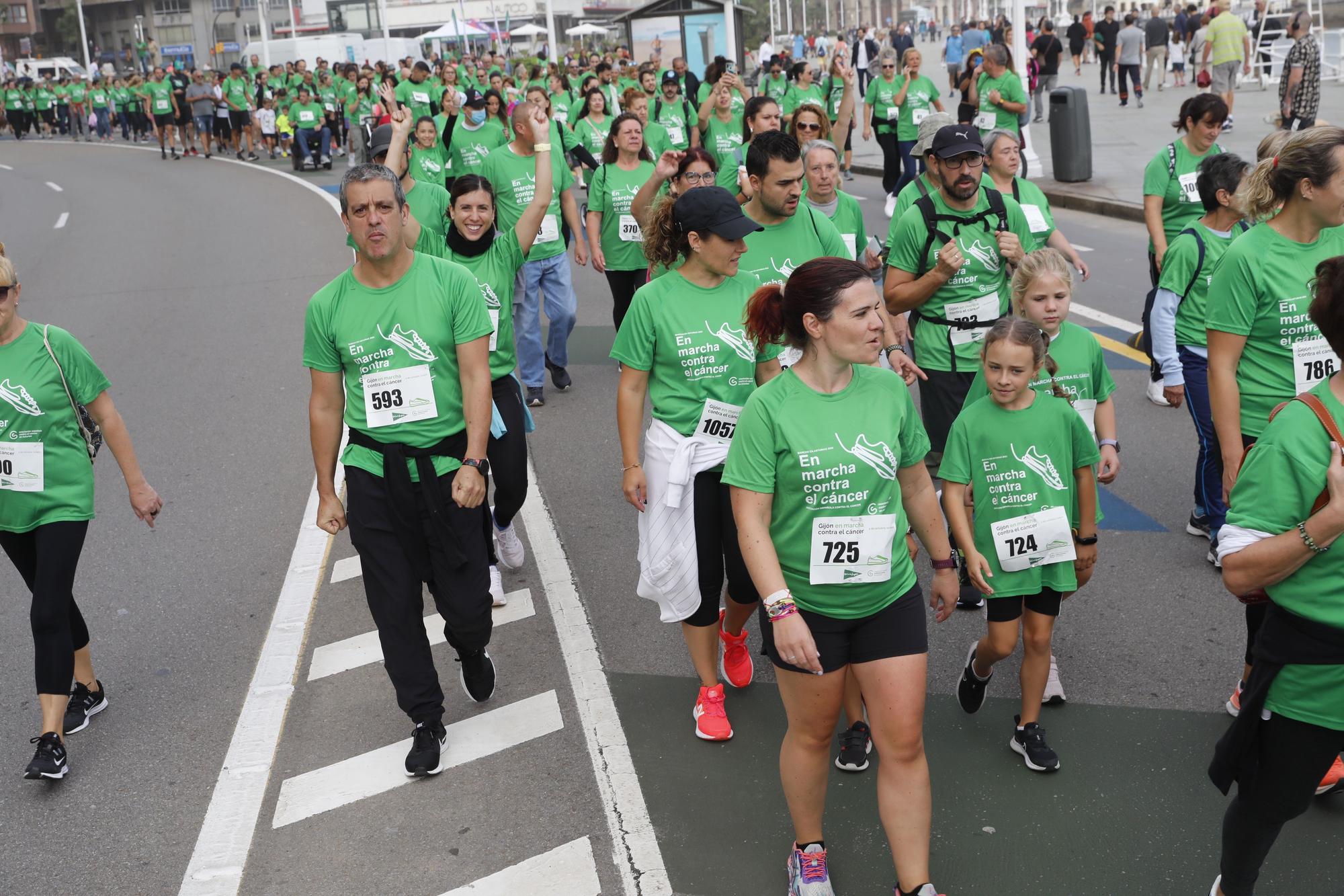 Marcha contra el cáncer en Gijón