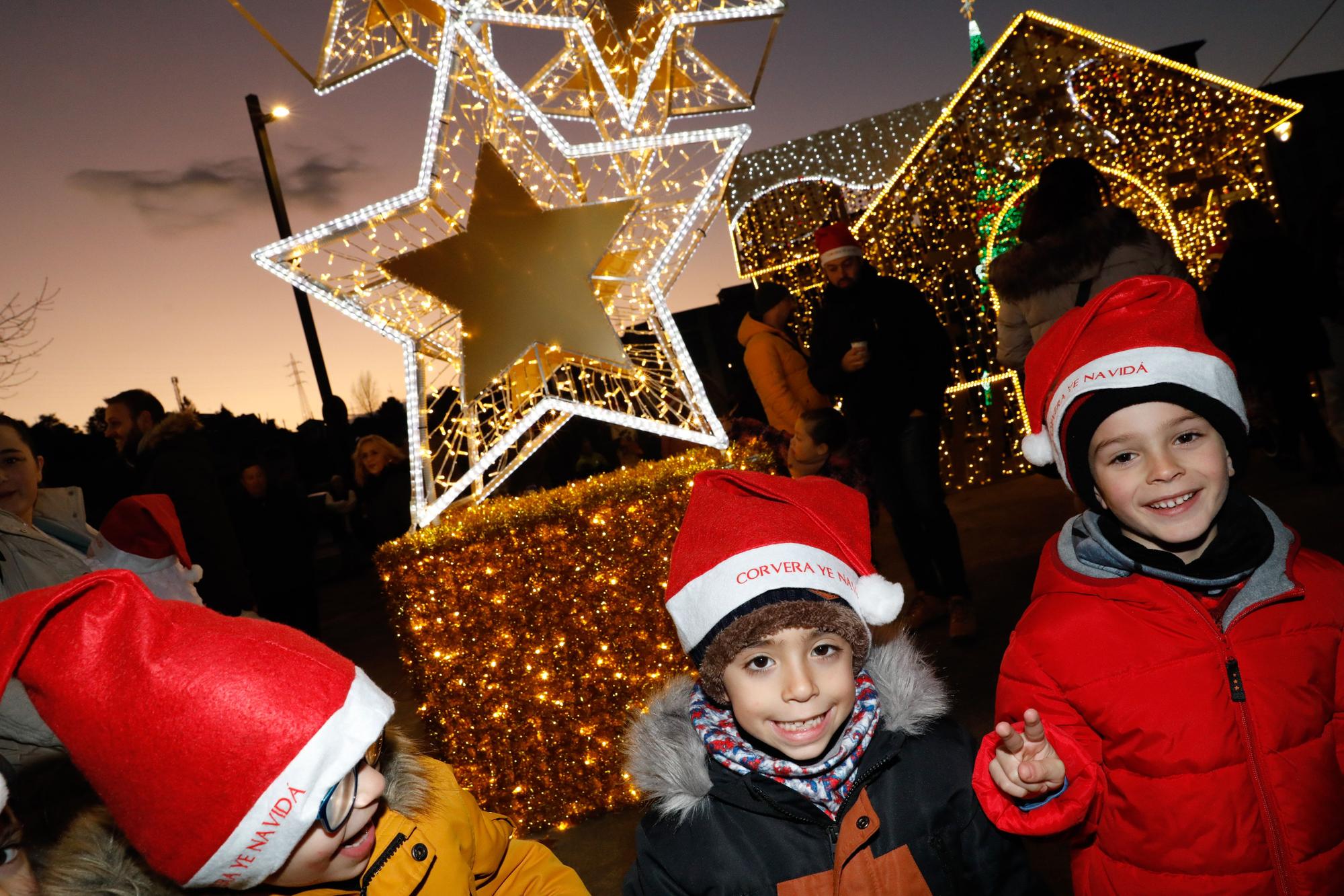 En imágenes: así luce la Navidad en Corvera