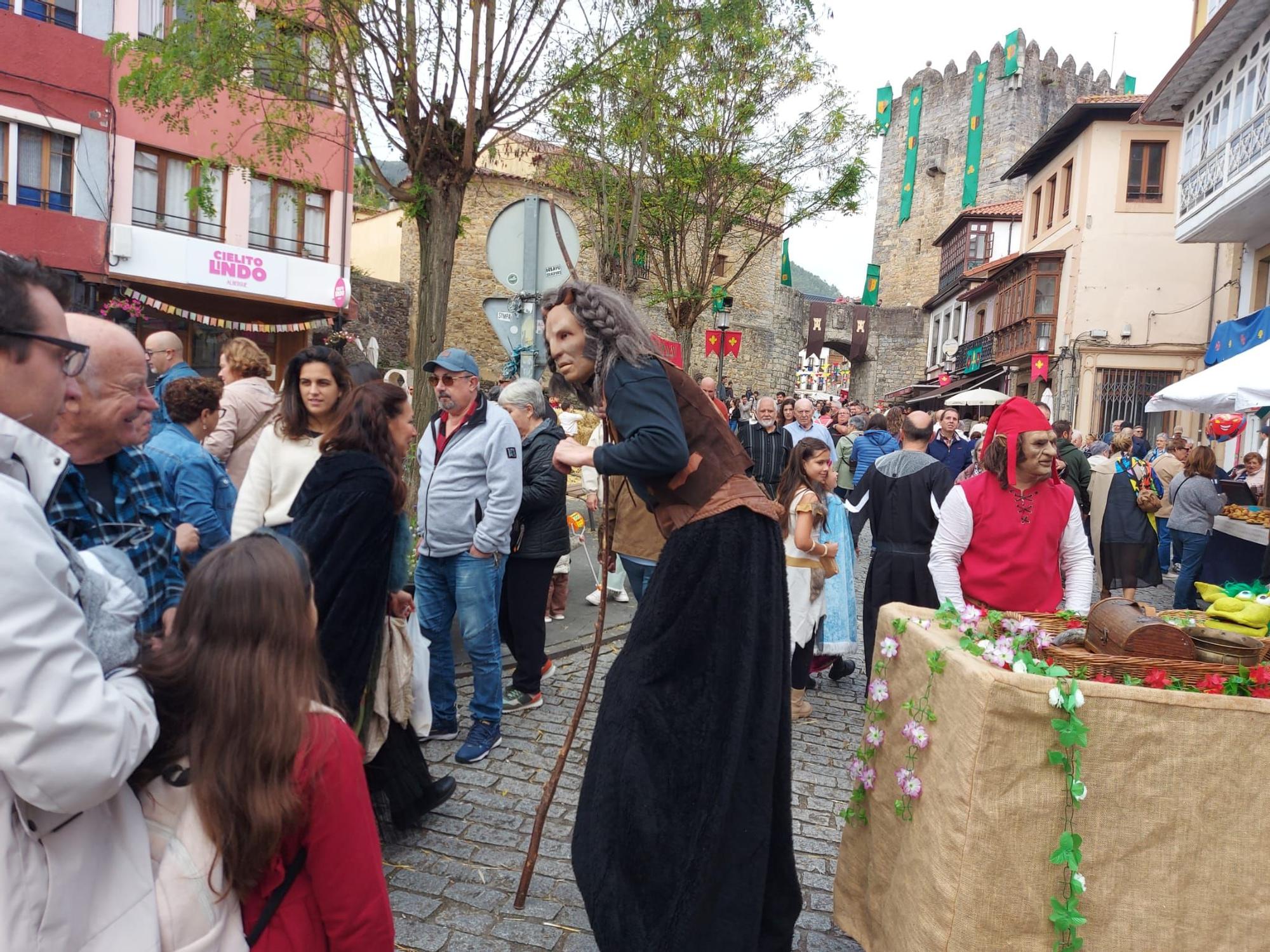 En imágenes: Domingo de lleno en la Feria Medieval de Salas