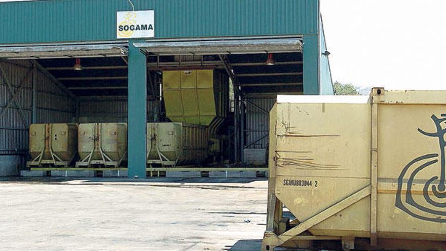 Planta de transferencia de Sogama, en Porriño.  // De Arcos