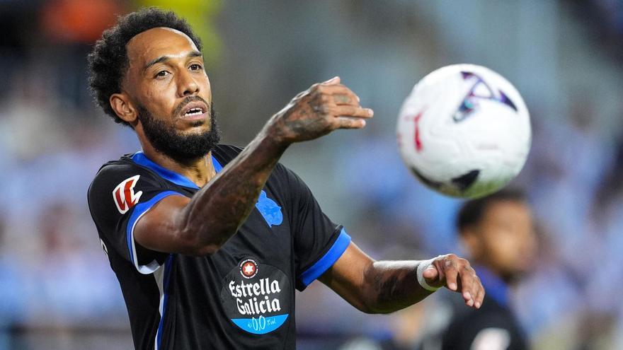 Aubameyang, este lunes en el partido del Deportivo en Málaga.