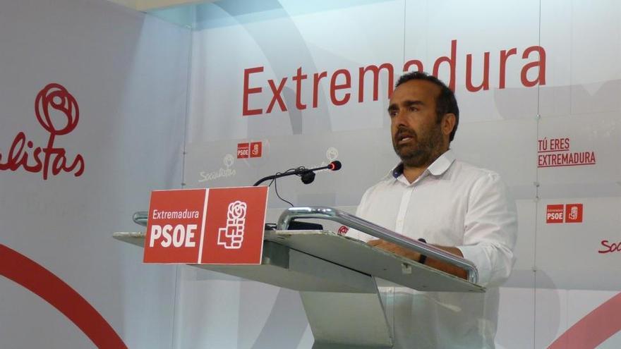 El PSOE anima a los partidos a apoyar a los diputados extremeños en la mejora de la inversión estatal para Extremadura