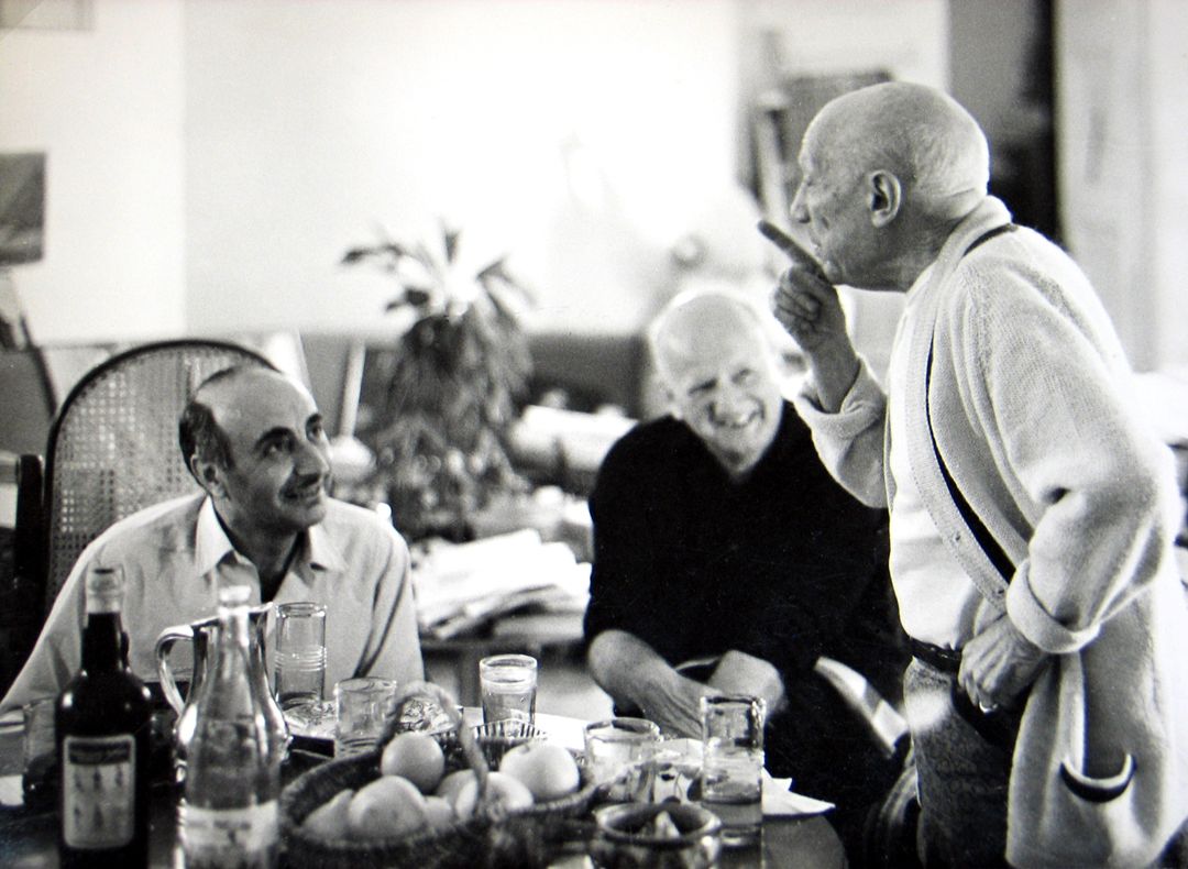Pablo Picasso, junto a Josep Palau i Fabre