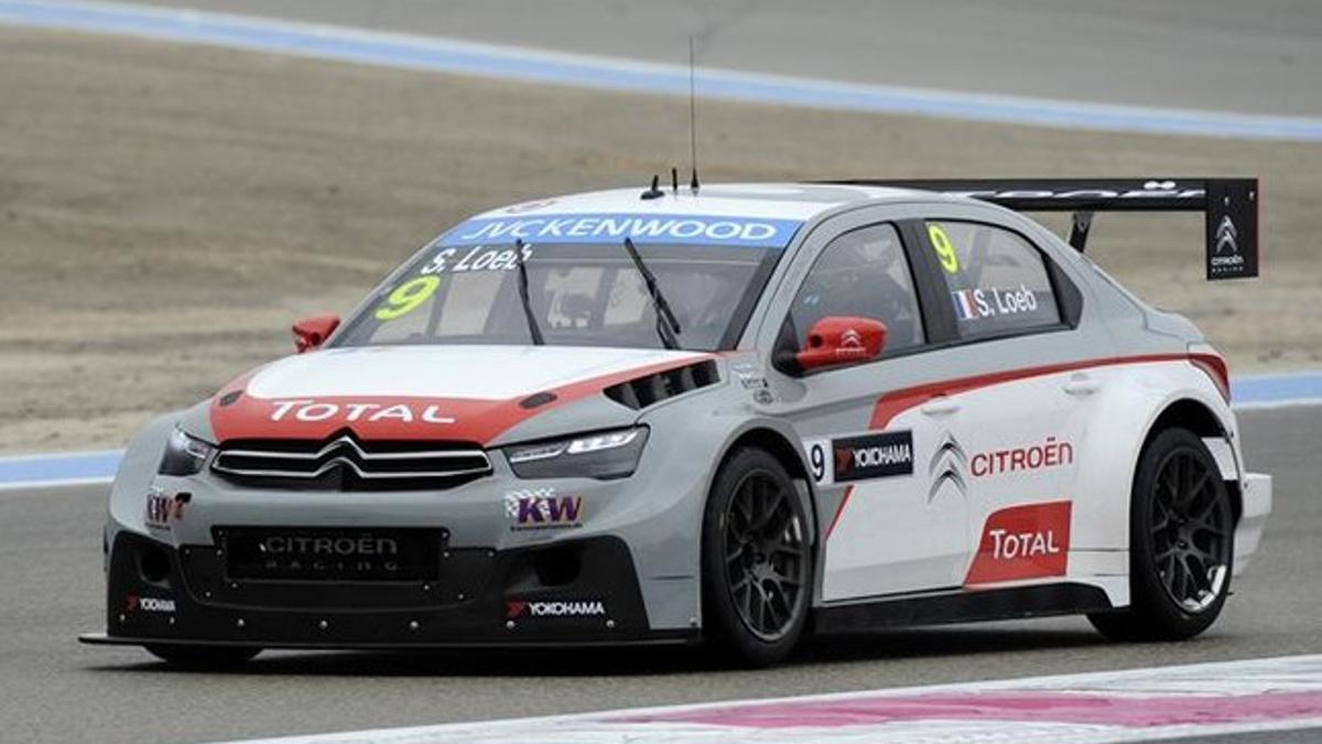 Loeb, al volante del Citroën