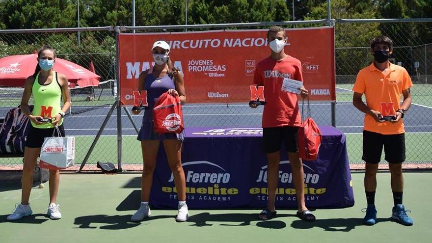 Los finalistas en el torneo de Villena