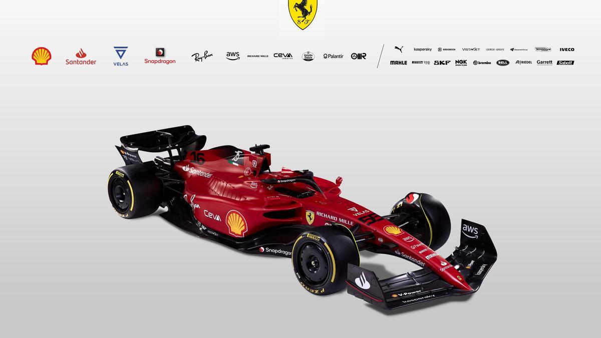 El nuevo Ferrari F1-75 con el que la escudería competirá en el Mundial 2022 de Fórmula 1, con los pilotos Carlos Sainz y Charles Leclerc.