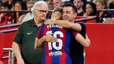 Sevilla - FC Barcelona: El bonito gesto de Fermín con Xavi Hernández dedicándole su gol en el Sánchez Pizjuán