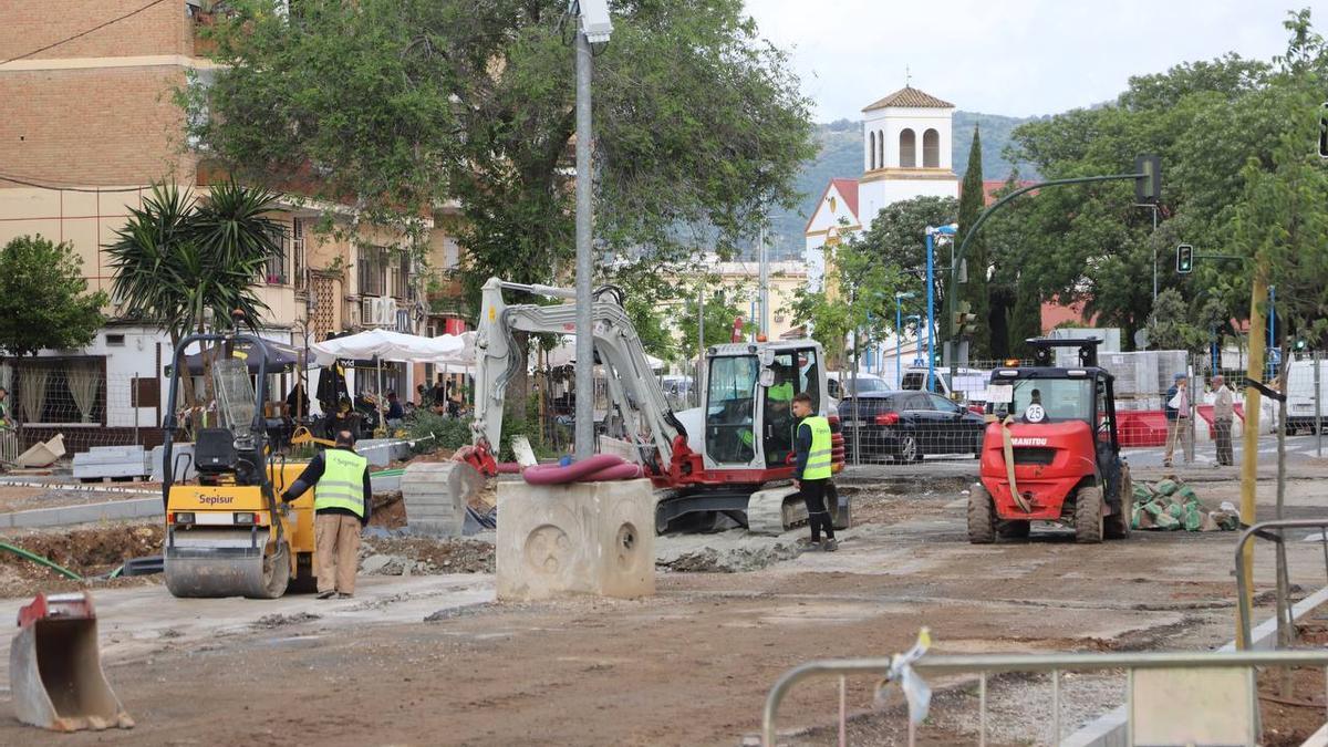 Obras en la avenida de Trassierra.