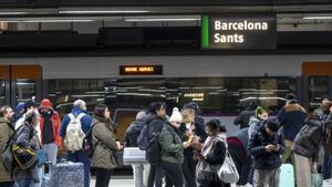 Rodalies suspèn el servei per seguretat a l’exigir-ho el Govern