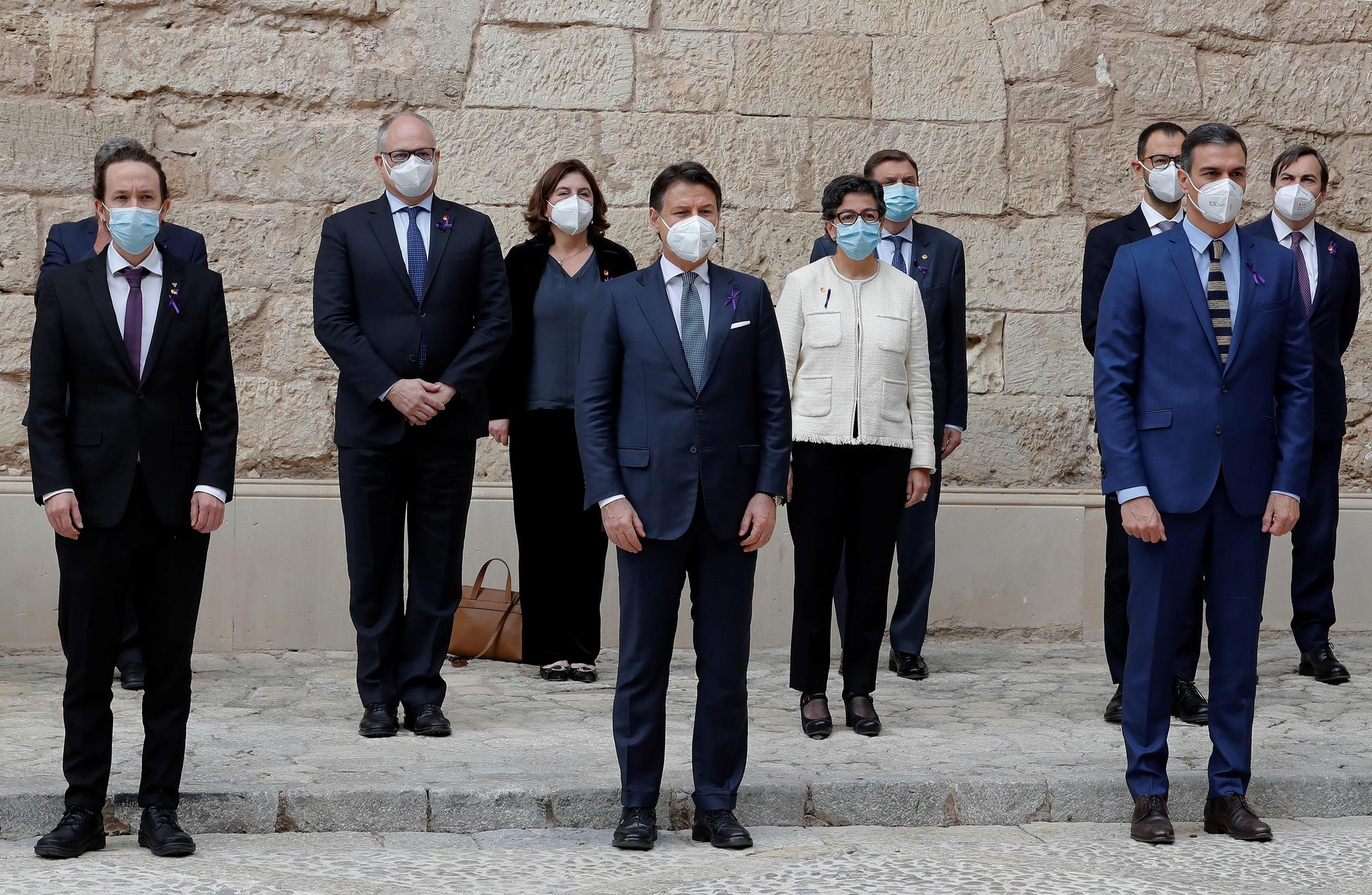 Minuto de silencio en la cumbre entre España e Italia  por las víctimas de la violencia de género