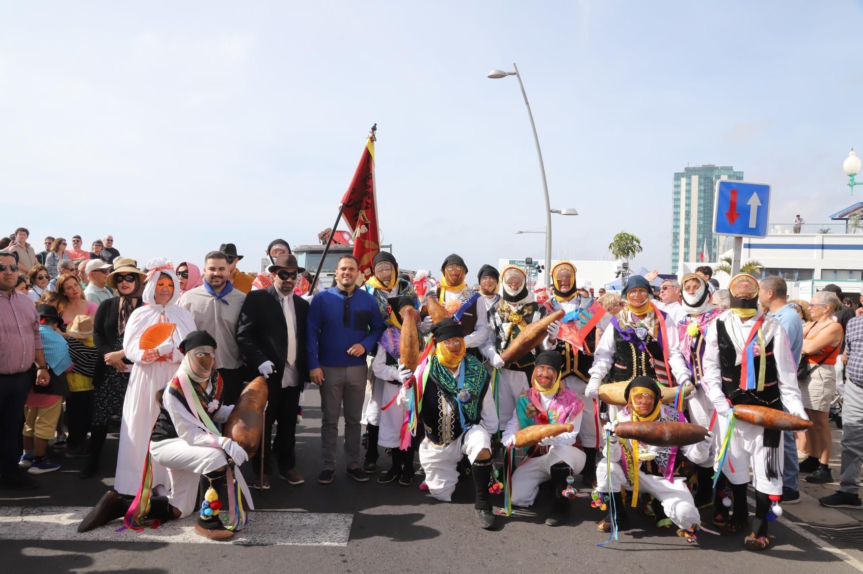 Los Buches estrenan el barco 'El Volador' en el Carnaval Tradicional de Arrecife 2024