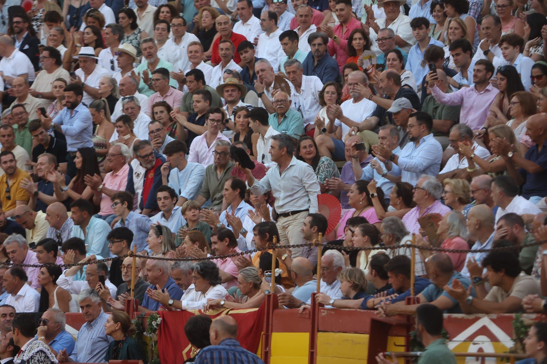 Así ha sido la tarde de Toros de Victorino Martín para Manuel Escribano, en solitario, en Alicante