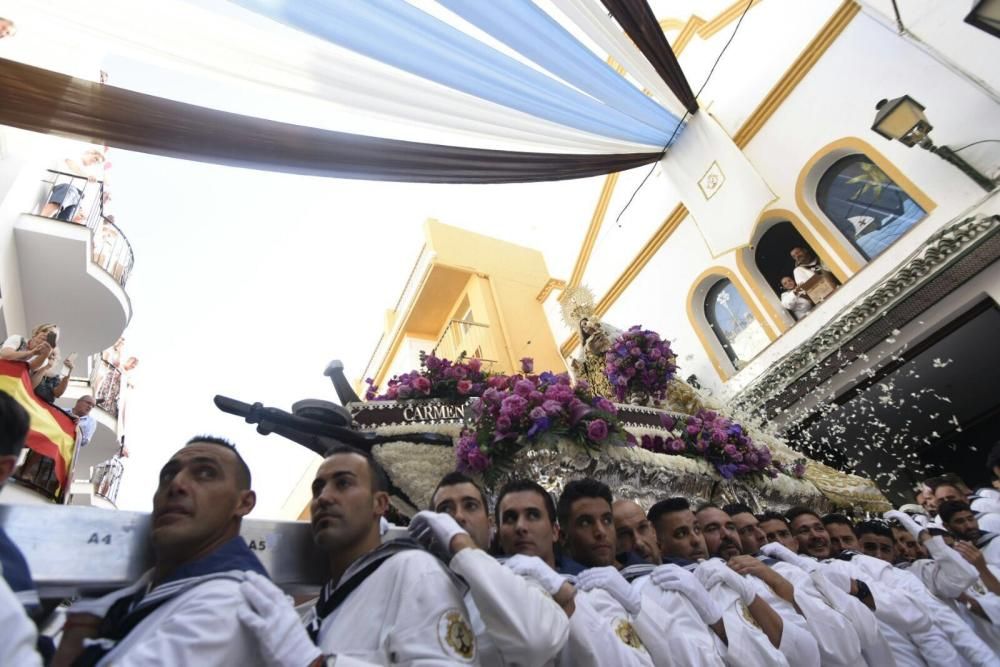 Málaga se rinde a la Virgen del Carmen