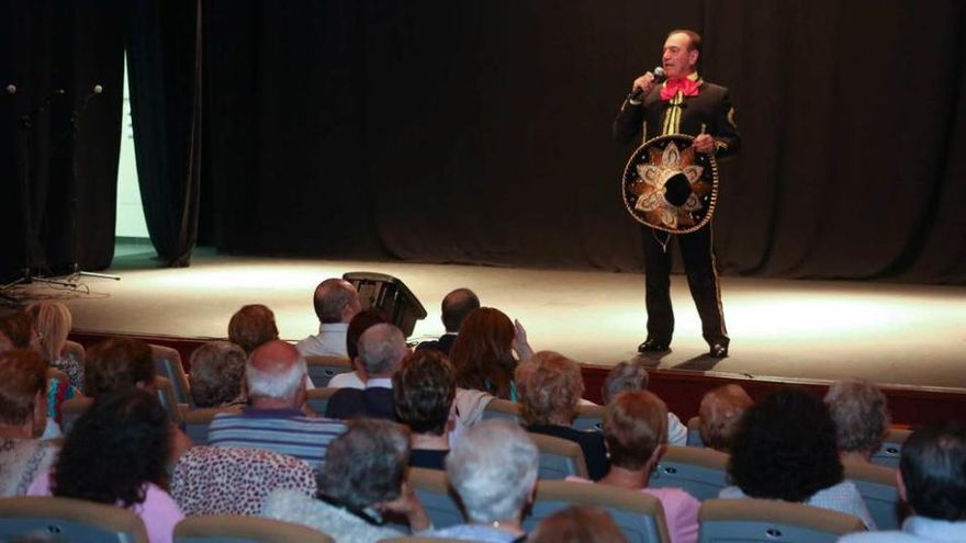 Homenaje a Miguel Ángel Torreblanca en El Llano