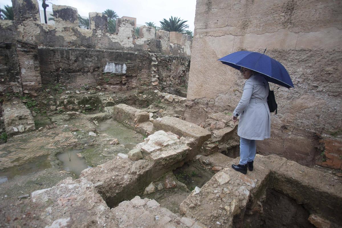 Restos de la antigua casa que utilizó Jaume I durante sus estancias en Alzira.