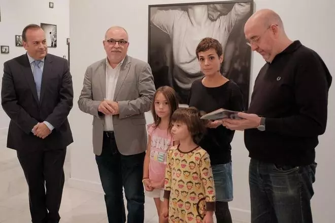 Presentación de la exposición fotográfica de Lorena Morin