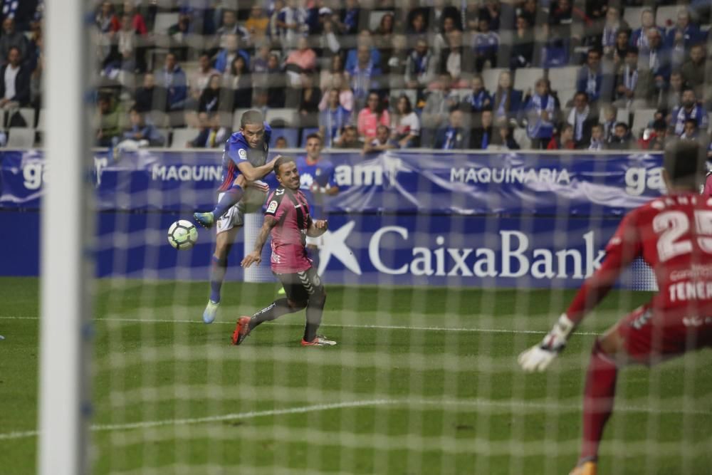 El partido entre el Real Oviedo y el Tenerife, en imágenes