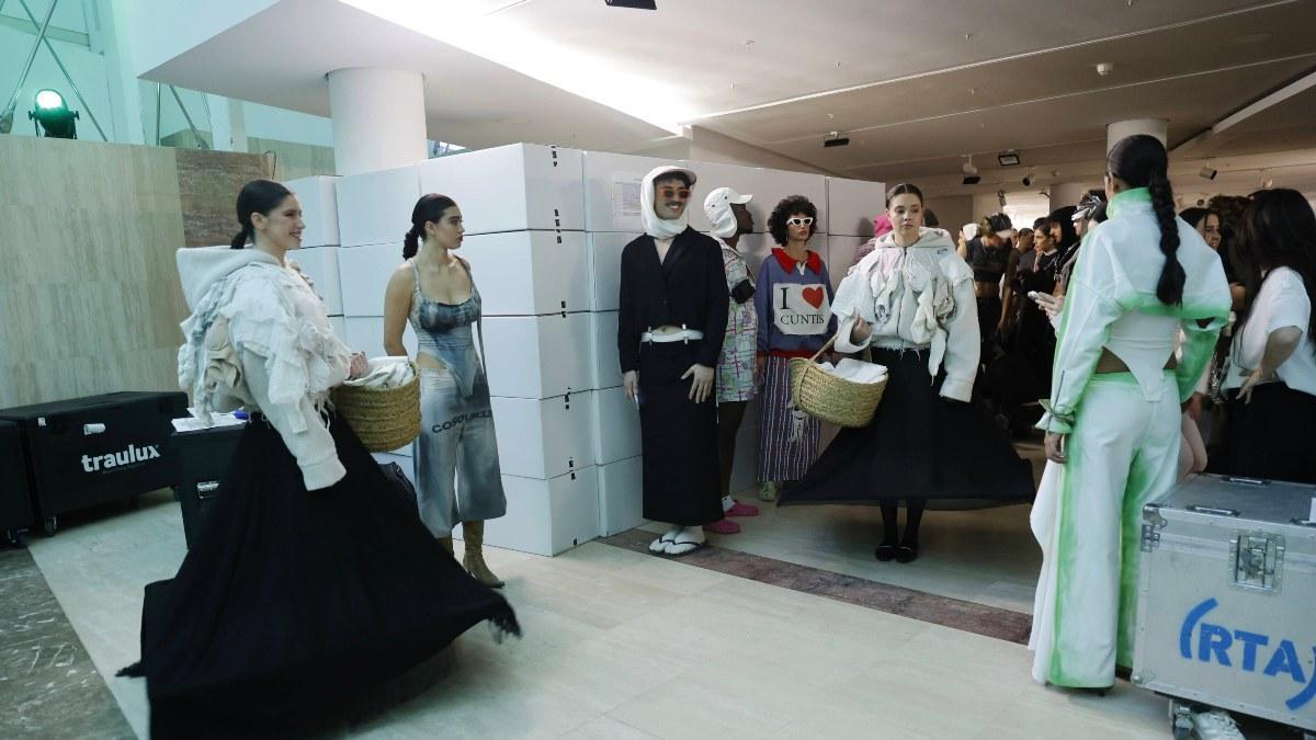 Momento previo a salir a desfilar.