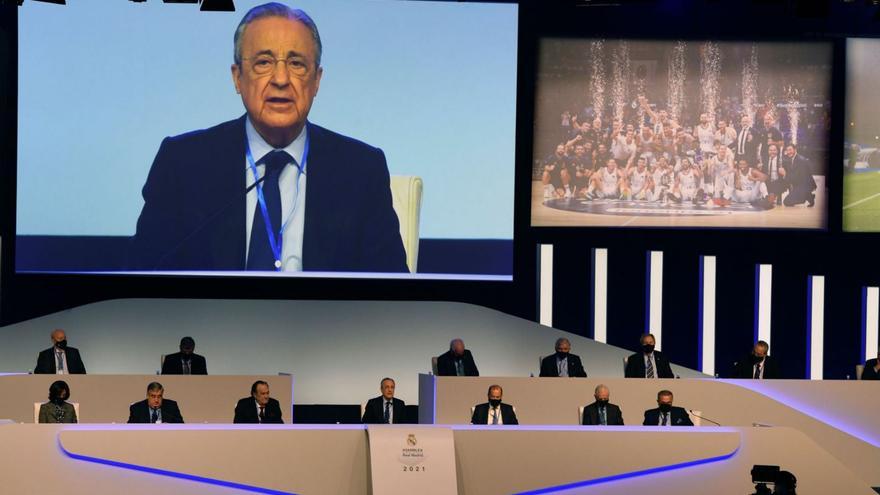 Florentino Pérez, durante su intervención. // EFE