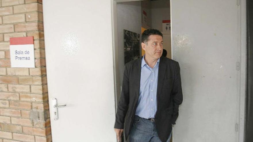 Xavi Julià va deixar de ser ahir el director general esportiu del Girona. El cas arribarà a judici.