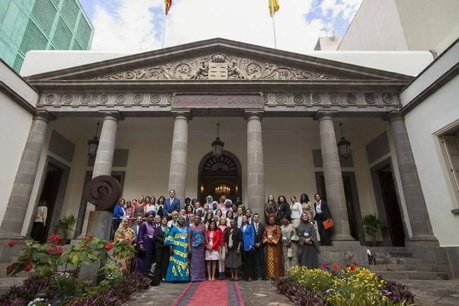 16/05/2016.Inauguración del I Encuentro de Parlamentarias Canarias-África.Hanna Birna.Catherine Samba-Panza.Carolina Darias.Maria Teresa Fernandez de la Vega.Barbara Hendricks.Santa Cruz de Tenerife