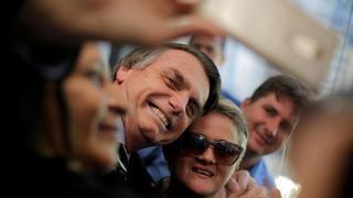 Facebook y Twitter niegan campañas pagadas a favor de Jair Bolsonaro