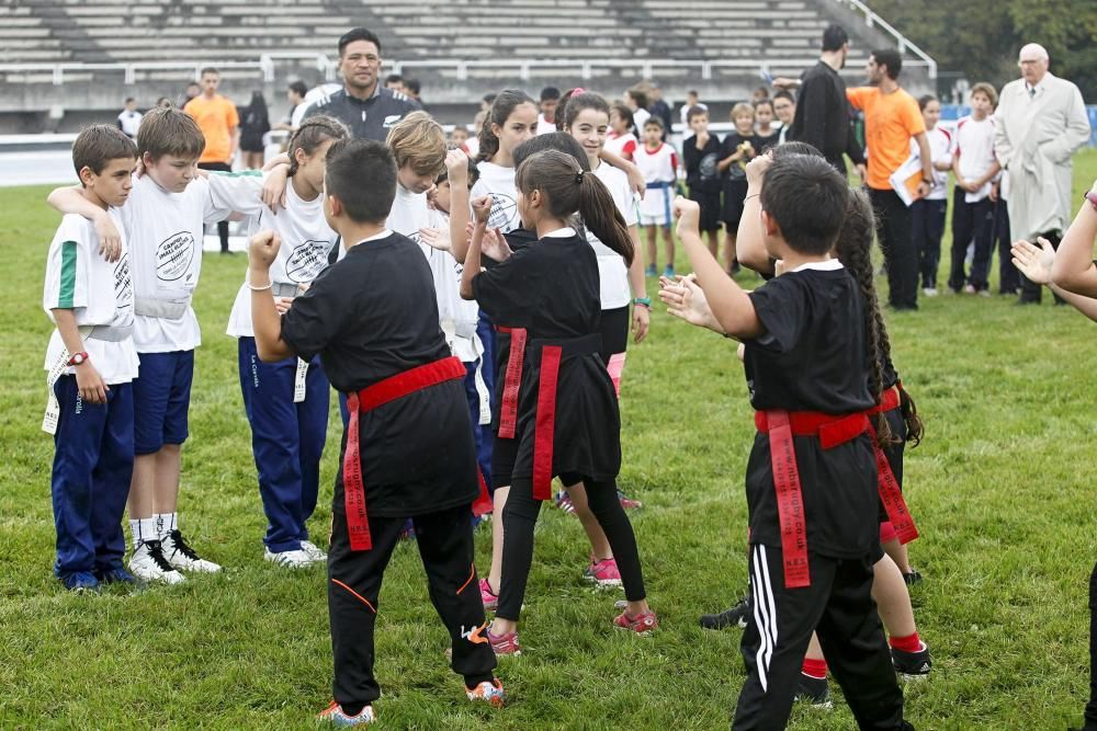 Los All Blacks dirigen un entrenamiento con alumnos en Gijón