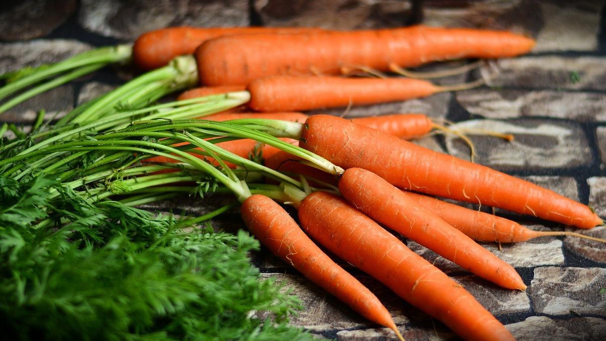 Las zanahorias tienen mucha fibra y agua y son ideales para adelgazar.