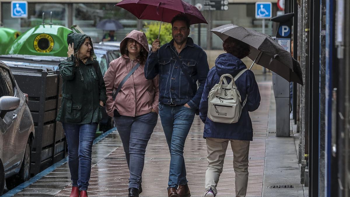 Jorge Rey desafía de nuevo a la AEMET y habla de tormentas para agosto