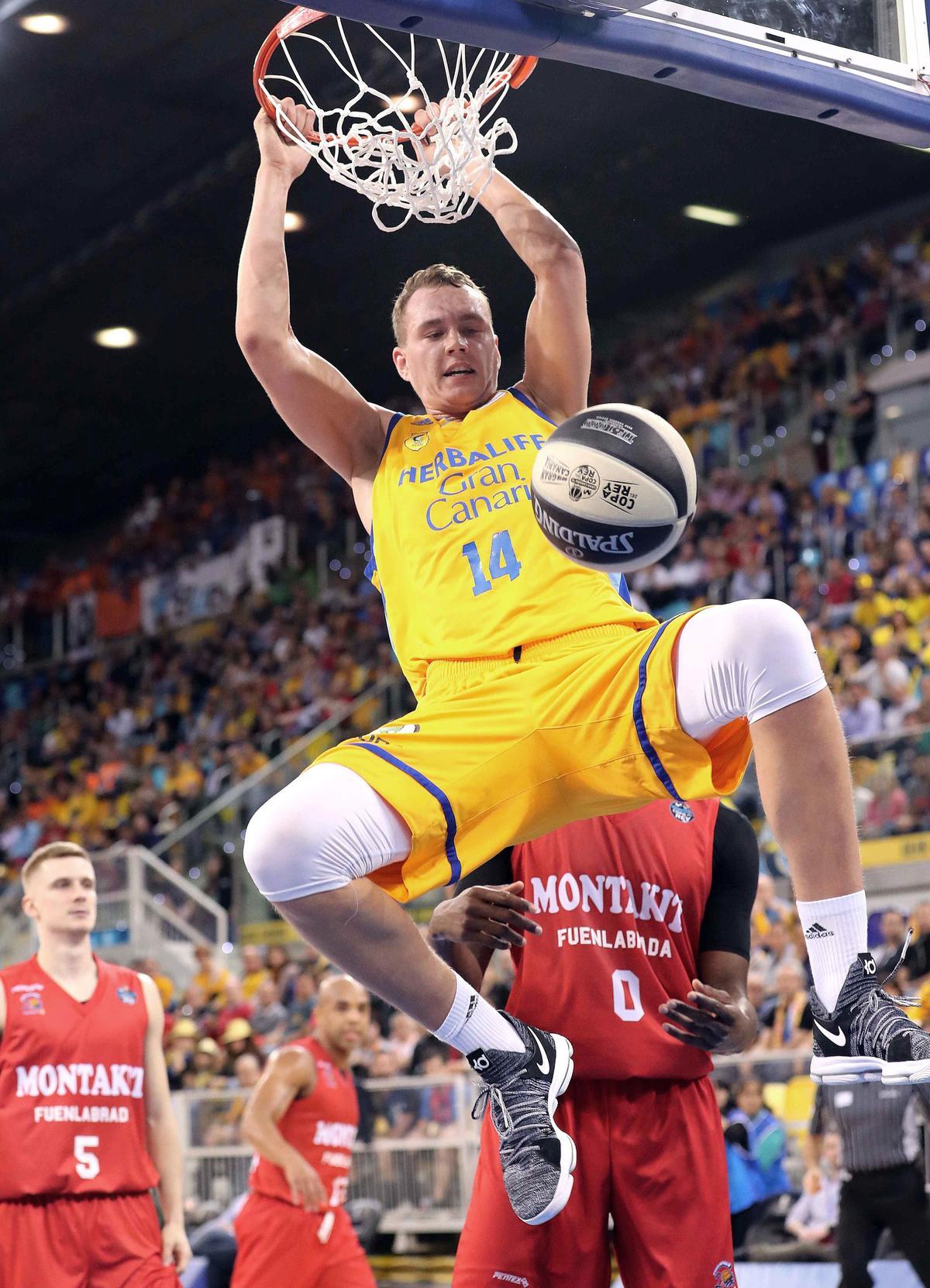 Anzejs Pasecniks vuelve del Metropolitans 92 al Real Betis Baloncesto