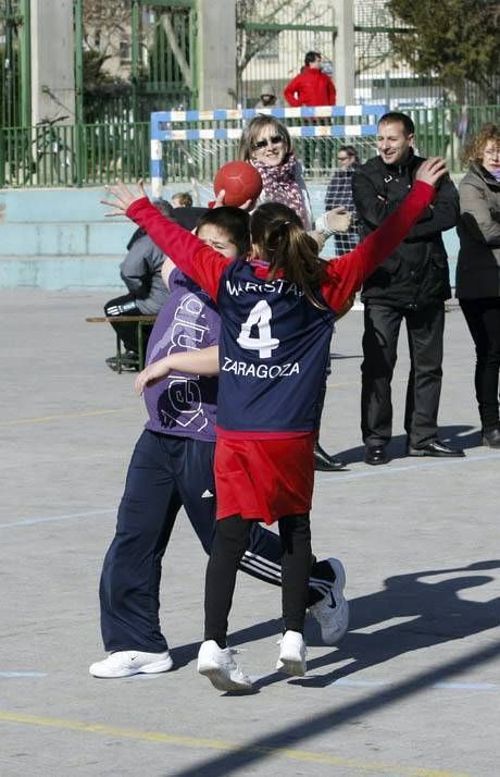 BALONMANO: Maristas-Casablanca (alevín masculino) / Maristas-Balonmano Aragón (infantil) / Maristas-Aragón Santa Isabel (benjamín mixto)