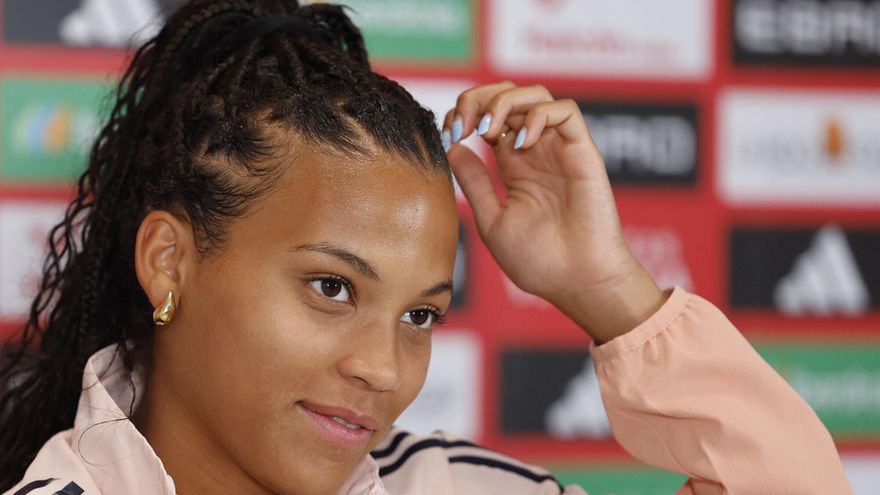Vicky López: &quot;Estamos enganchando a la gente&quot;