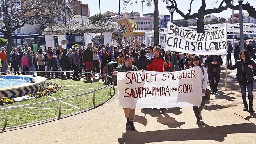 Manifestació per salvar al Pineda d&#039;en Gori, a Palamós