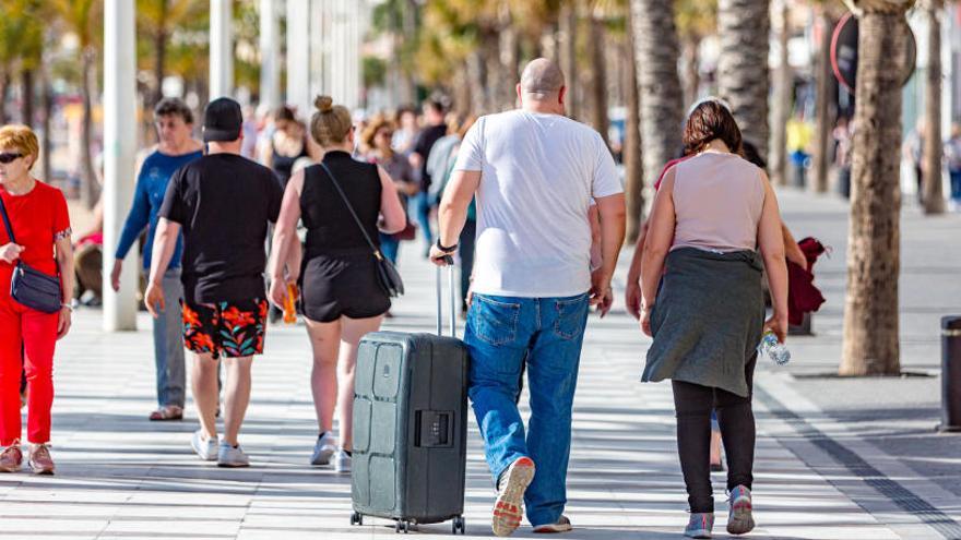 Benidorm resiste a los &quot;envites&quot; y cierra 2019 con un 84,2% de ocupación