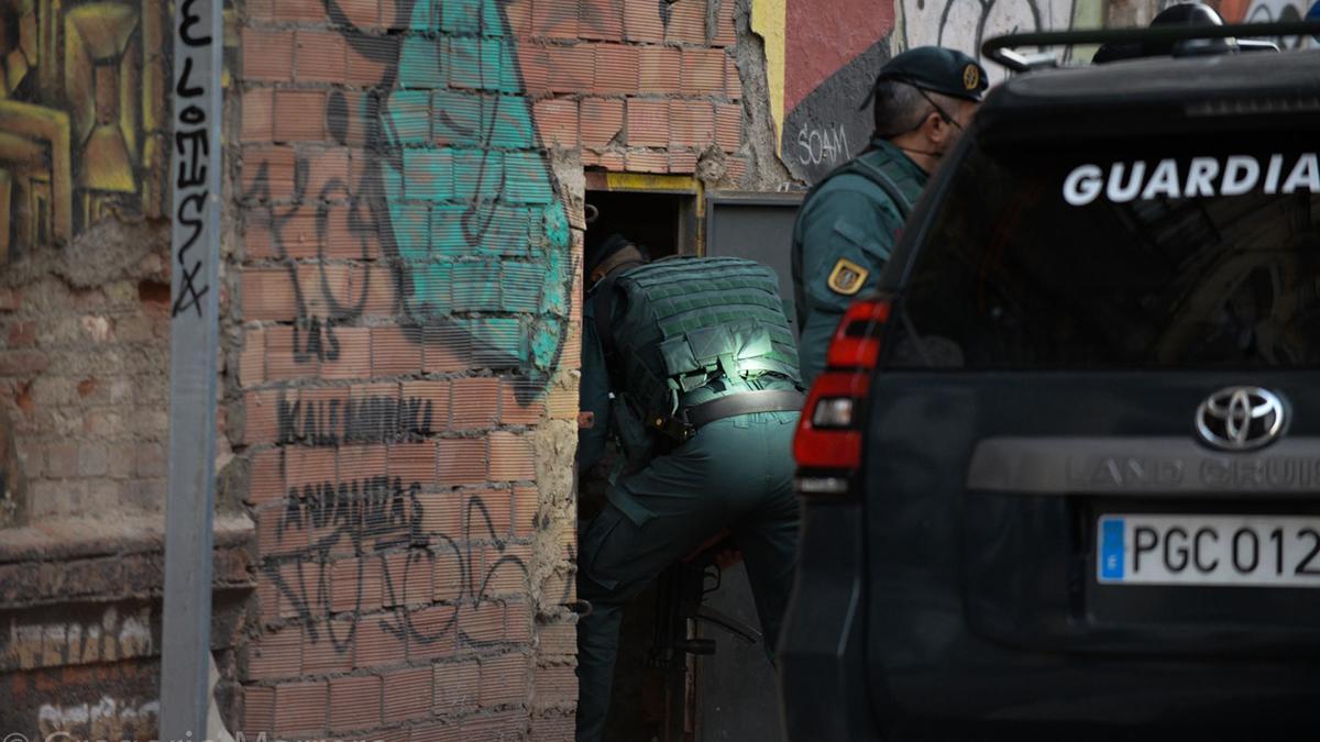 Las imágenes de la operación de la Guardia Civil en Lagunillas