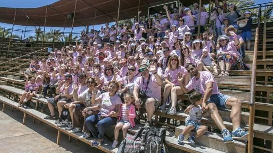 Algunos participantes de la «marea rosa».