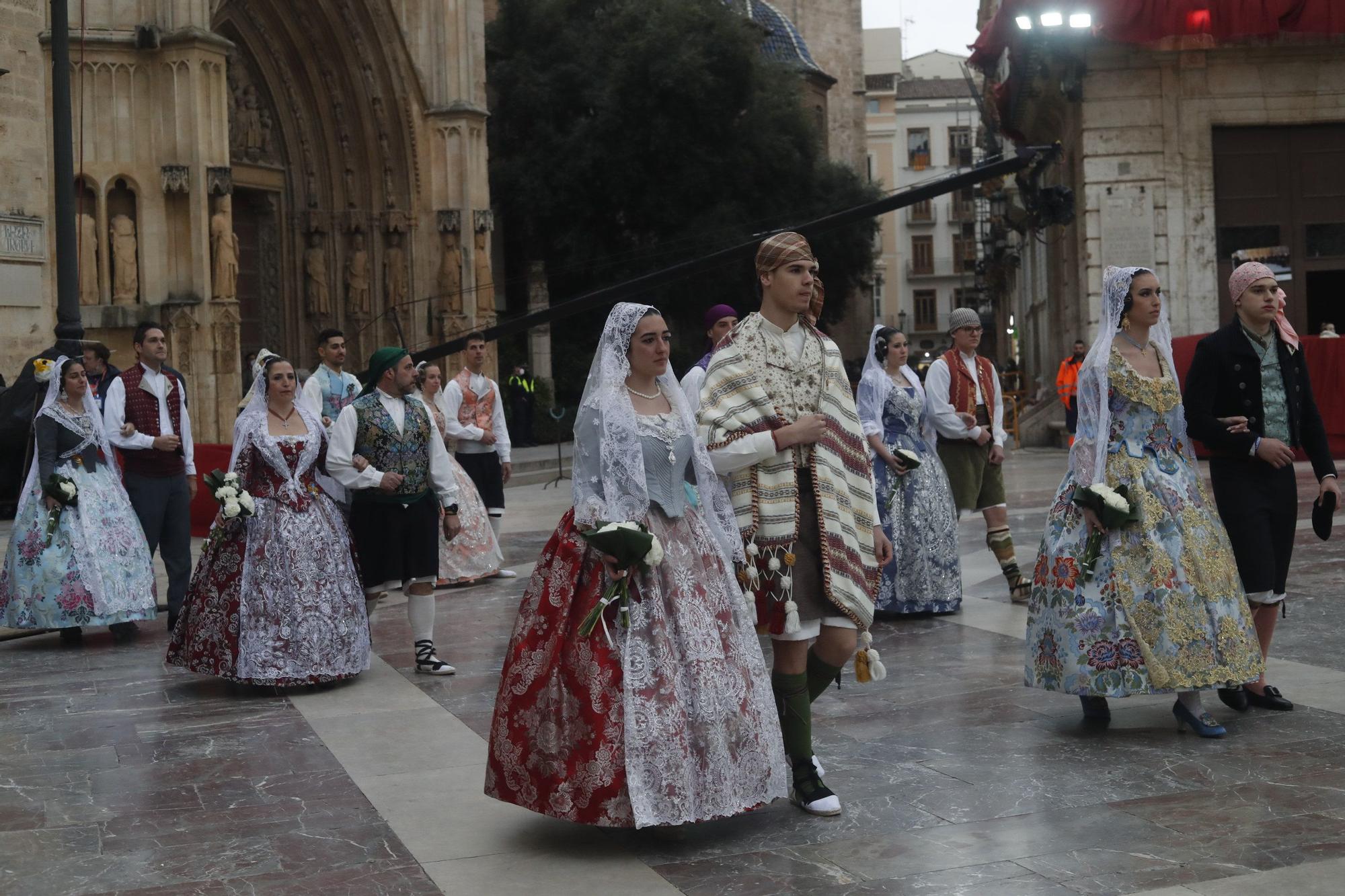 Búscate en el segundo día de ofrenda por la calle de la Paz (entre las 18:00 a las 19:00 horas)