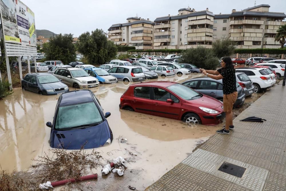 La tormenta ha complicado la movilidad dentro de la isla